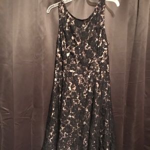 Maurice’s 11/12 lace tea length dress